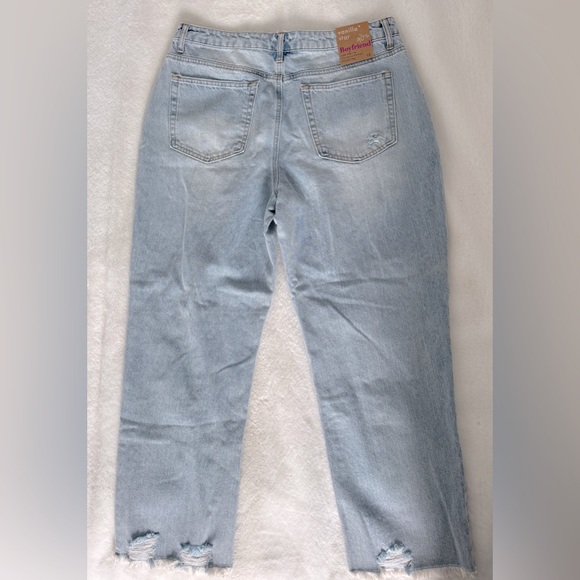 Vanilla Star High Rise Light Wash Boyfriend Jeans, Size 15 - NWT - Picture 4 of 13